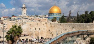 Jerusalem, panorama of Wailing wall and Mousque of Al-aqsa